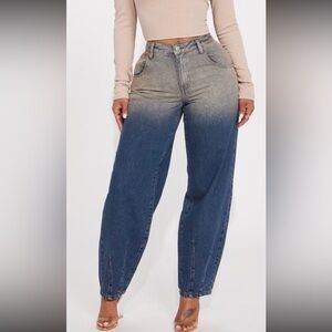🦋NWT🦋 Fashion Nova Tan and Blue Flare Jeans